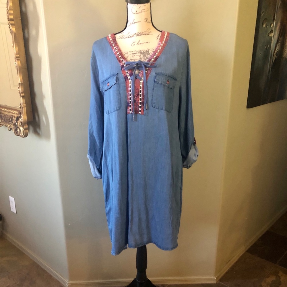 Ladies denim color dress. Size Large